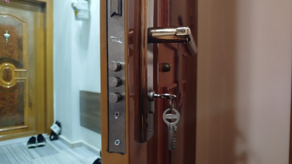 Esenyalı Kilit Değişimi ve Montajı